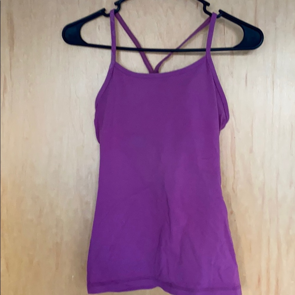 Lululemon workout top